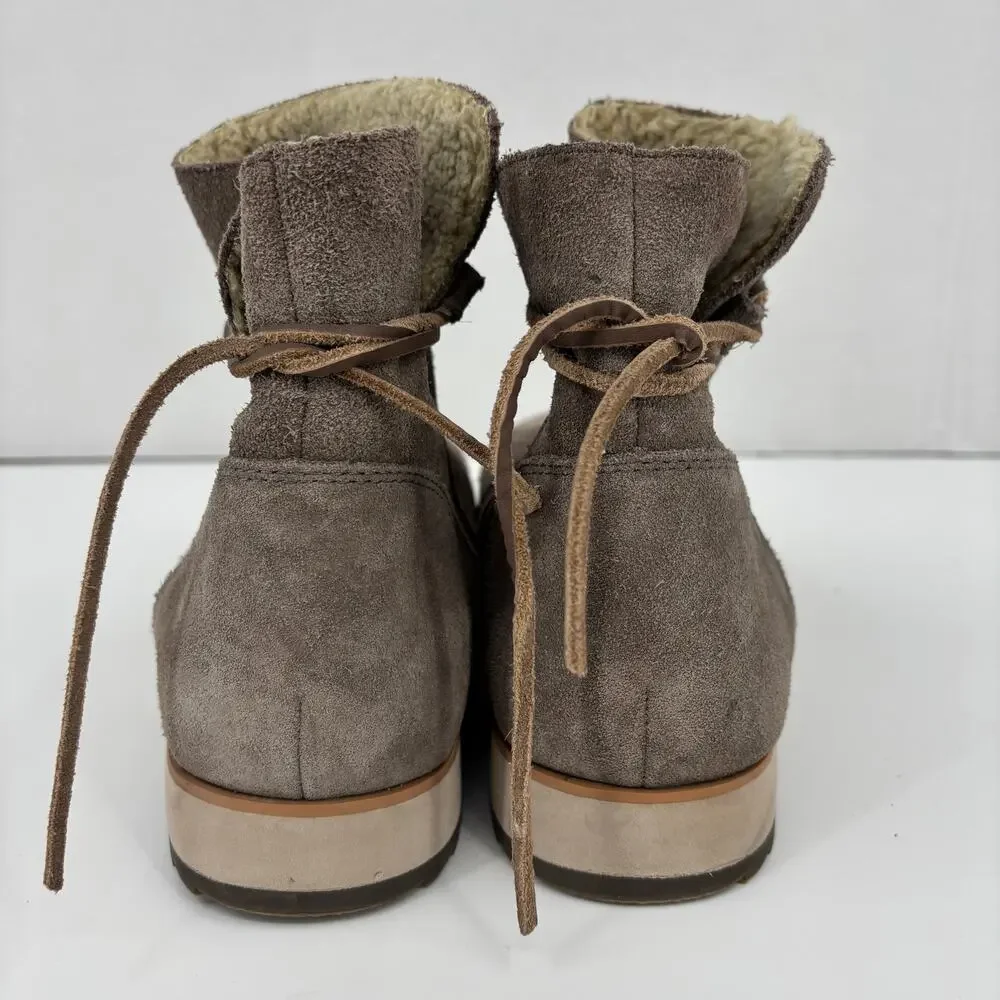 Merrell Juno Bluff Polar Boots Size 10 Beige Suede Waterproof Pull On Winter